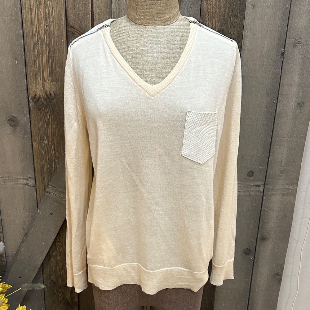 The Kooples 100% Merino Wool V-Neck Sweater Cream Zip Shoulder Pocket | Sz Small